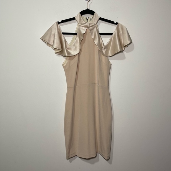 Alice + Olivia Women’s Ebony champagne could shoulder mini dress in size US 2 - Picture 3 of 9